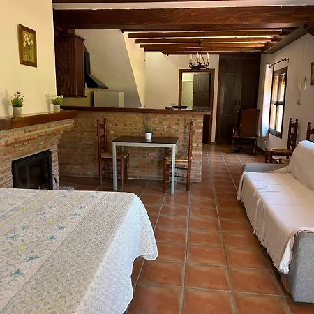 La Despensa Del Valle Restabal