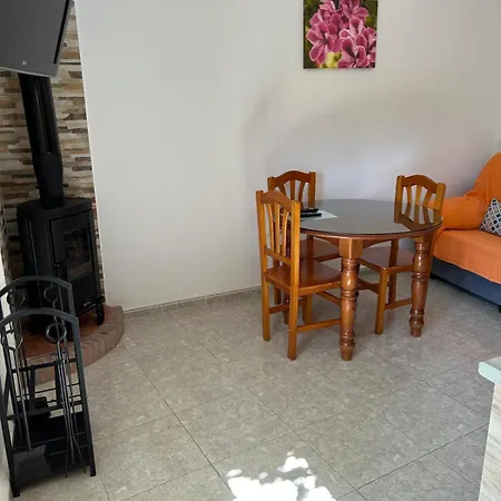 La Despensa Del Valle 2* Restábal